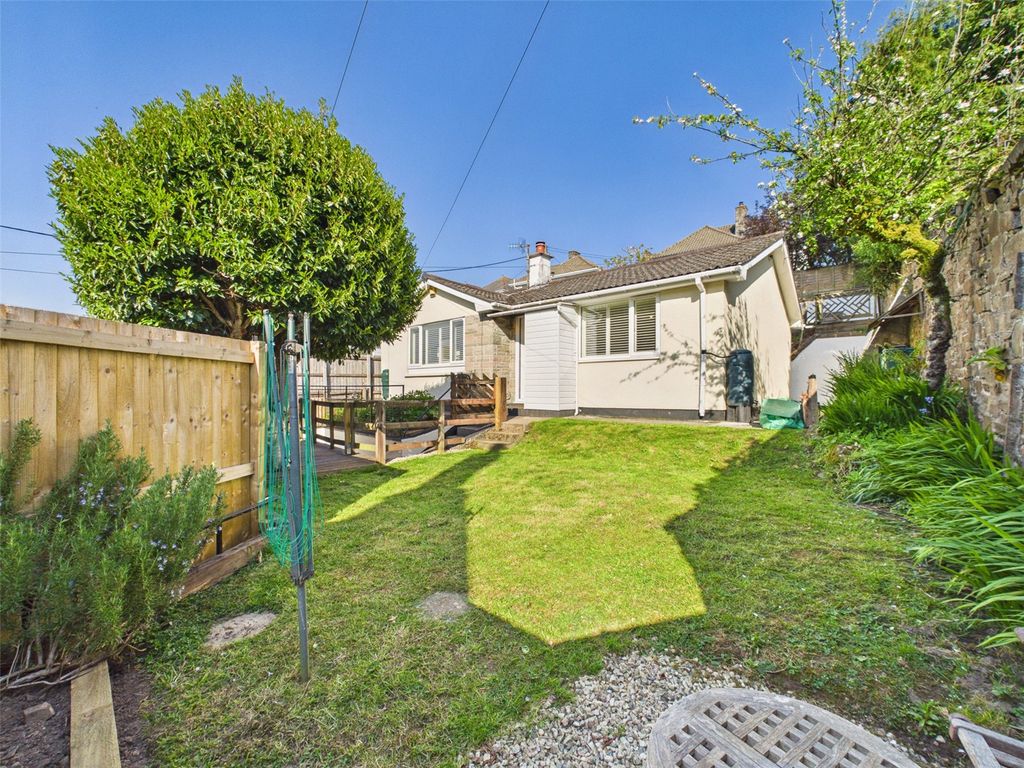 Property photo 1 of 19 Garden