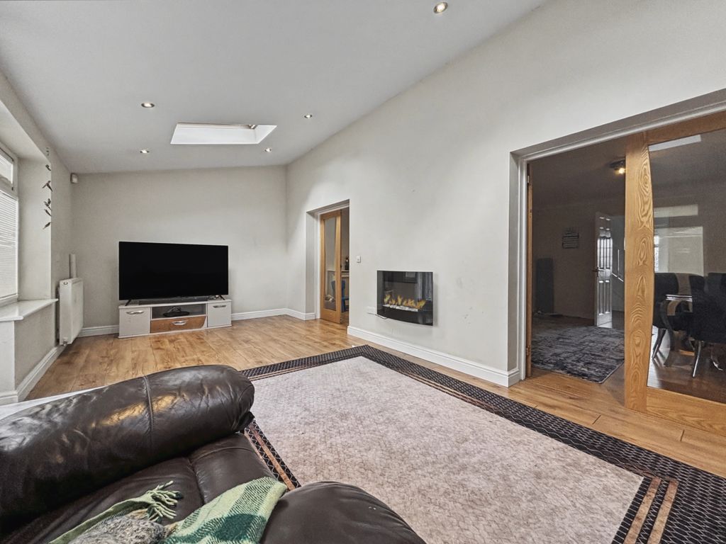 Additional image 9 of 4 bed detached house for saleCope Park, Almondsbury, Bristol, Gloucestershire, Gb BS32