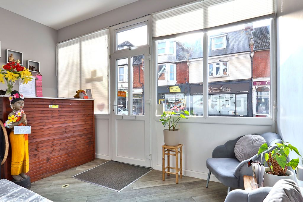 Property photo 2 of 10 Img_7081