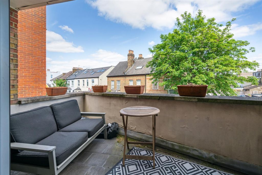 Property photo 3 of 9 Hartfield Road Sw19 Balcony