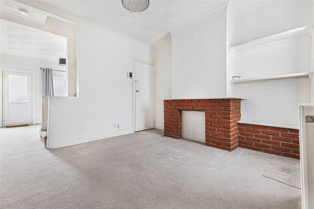 Property photo 2 of 18 Picture No. 07