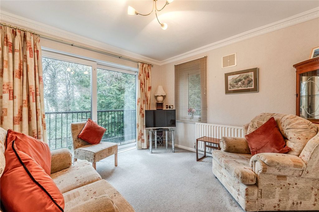 Property photo 3 of 10 Picture No. 04