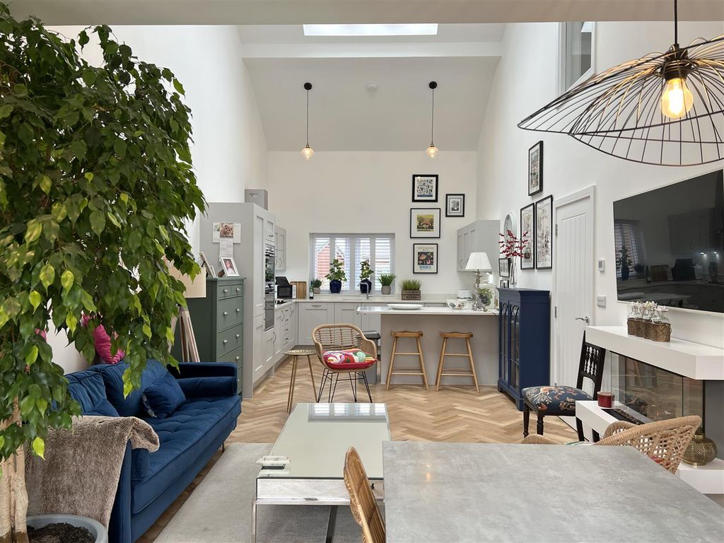 Property photo 2 of 22 Img_6893.Jpg