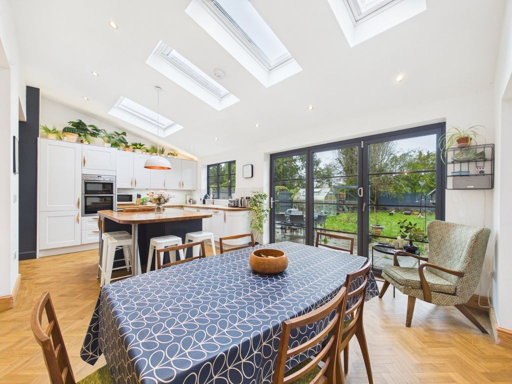 Property photo 3 of 23 Picture No. 09