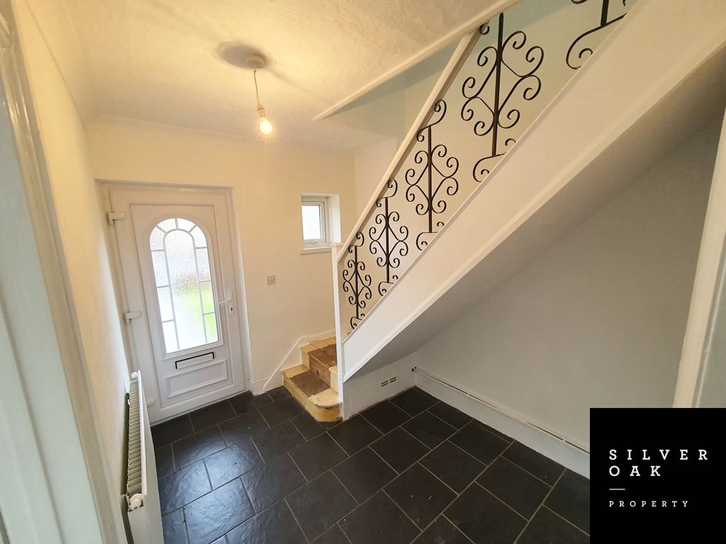 Property photo 2 of 9 2