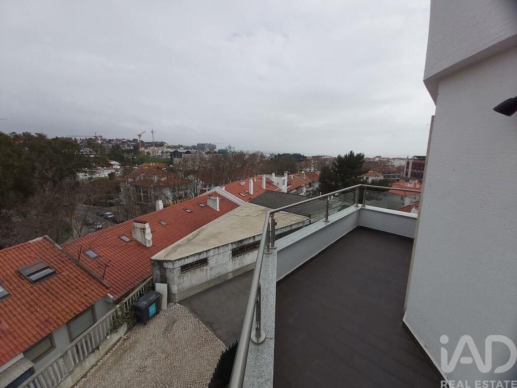 Property photo 3 of 40