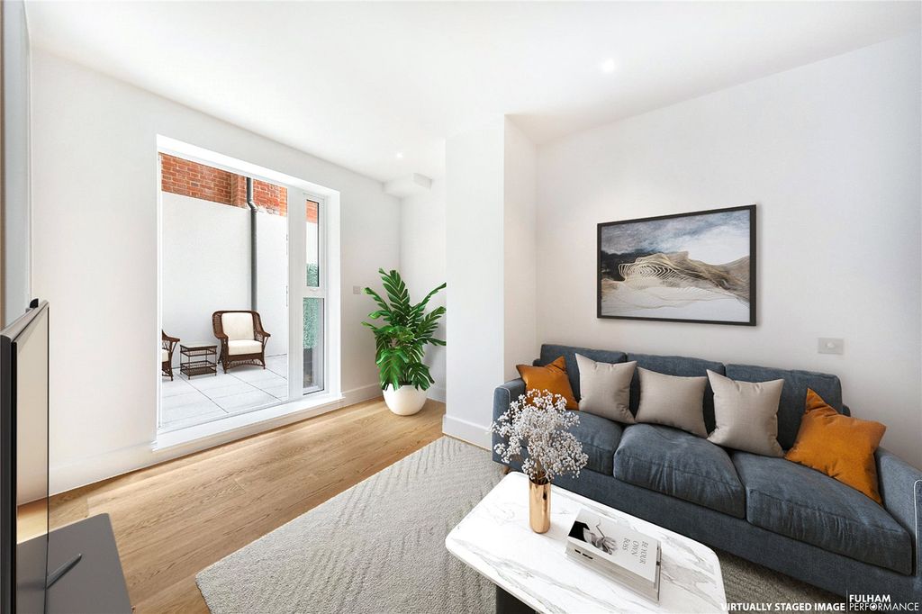 Property photo 1 of 14