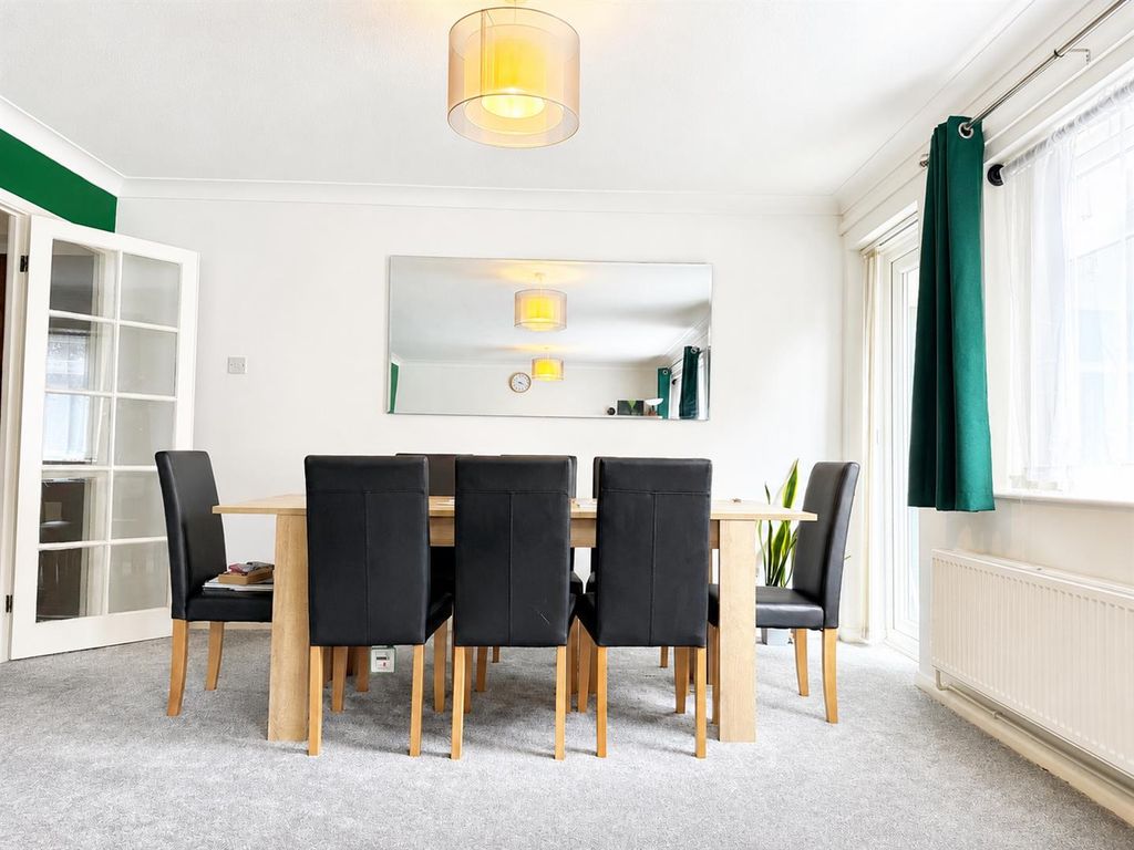 Property photo 3 of 8 Dinning Room.Jpg