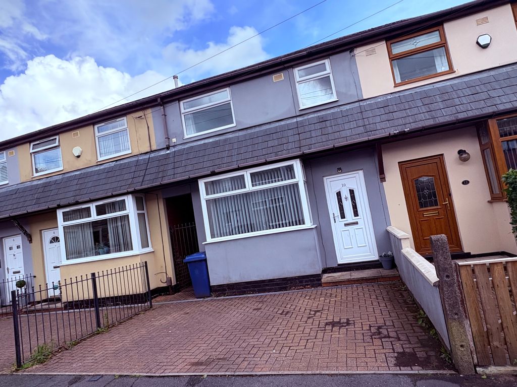 Property photo 2 of 12