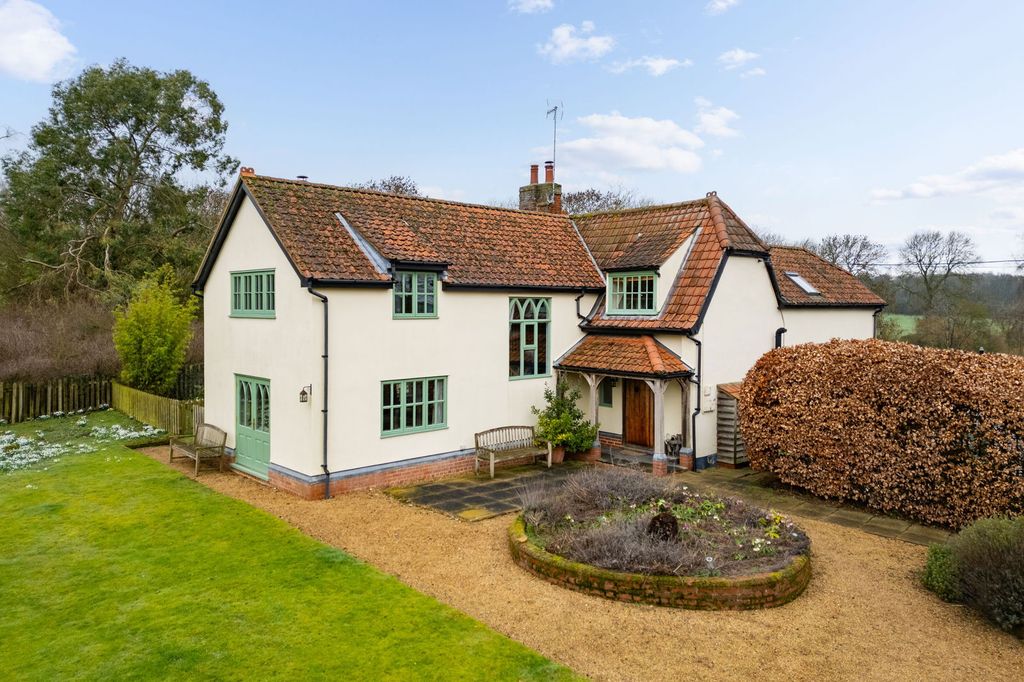 Property photo 1 of 24