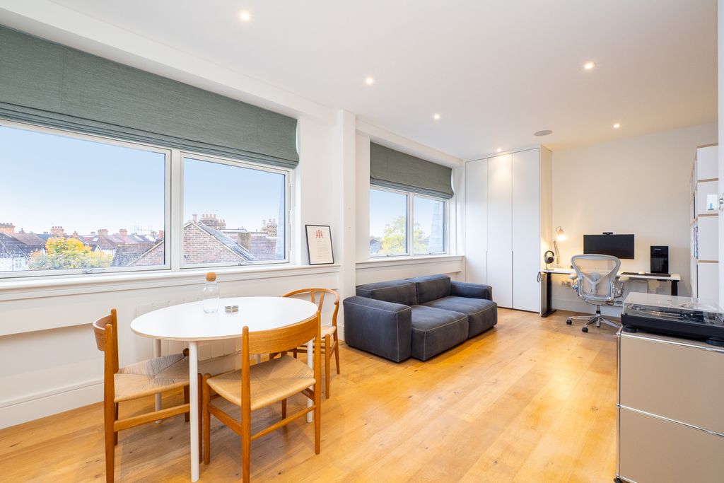 Property photo 3 of 9 Picture No. 04