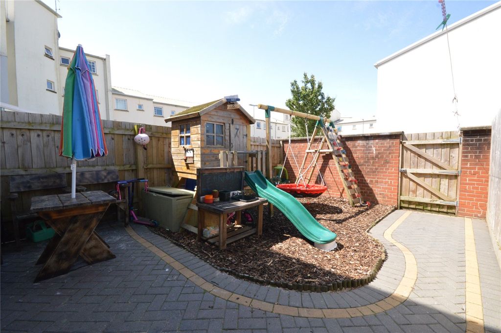 Property photo 3 of 14 3 - Picture No. 16