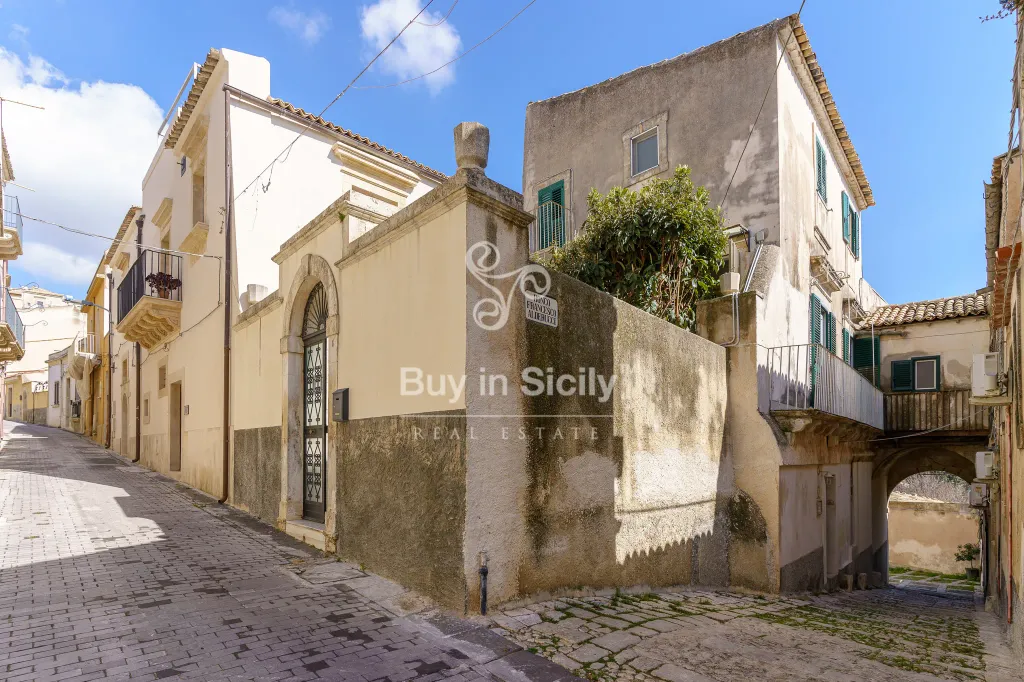 Property photo 3 of 50 <Alttext/>