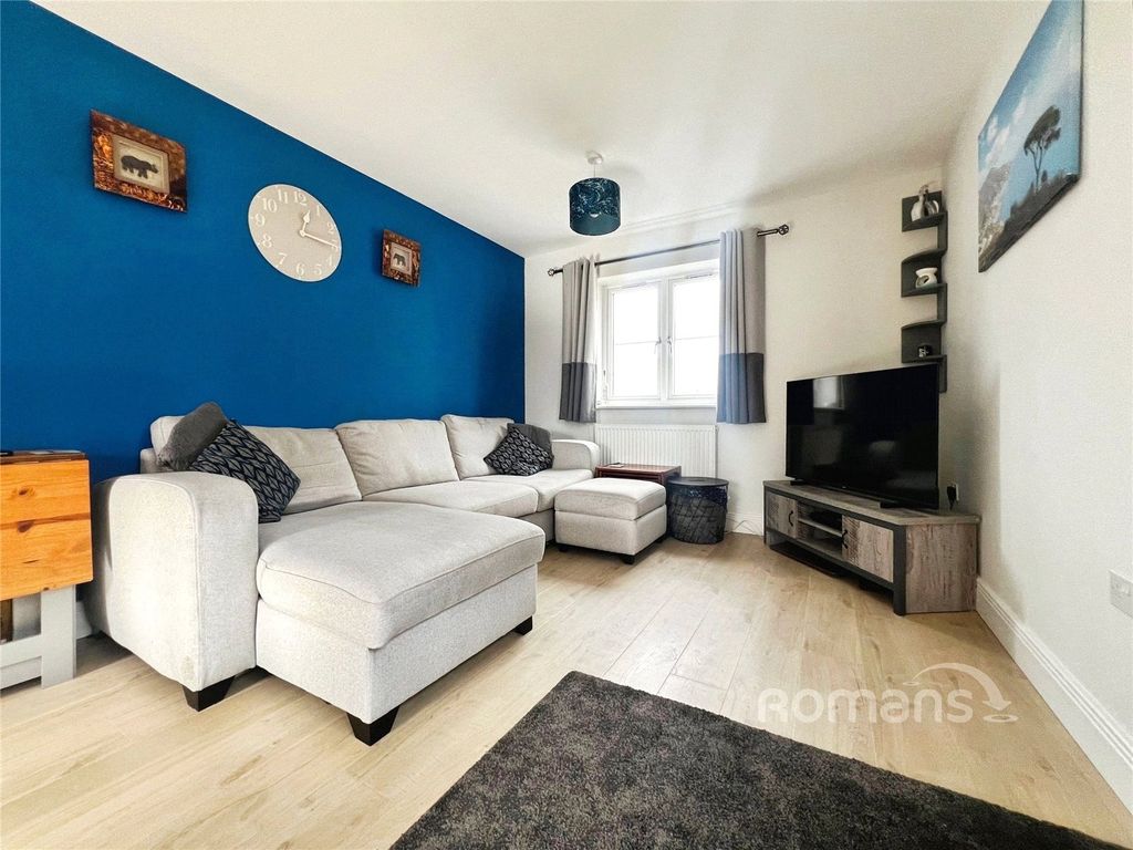 Property photo 3 of 17 Picture No. 04