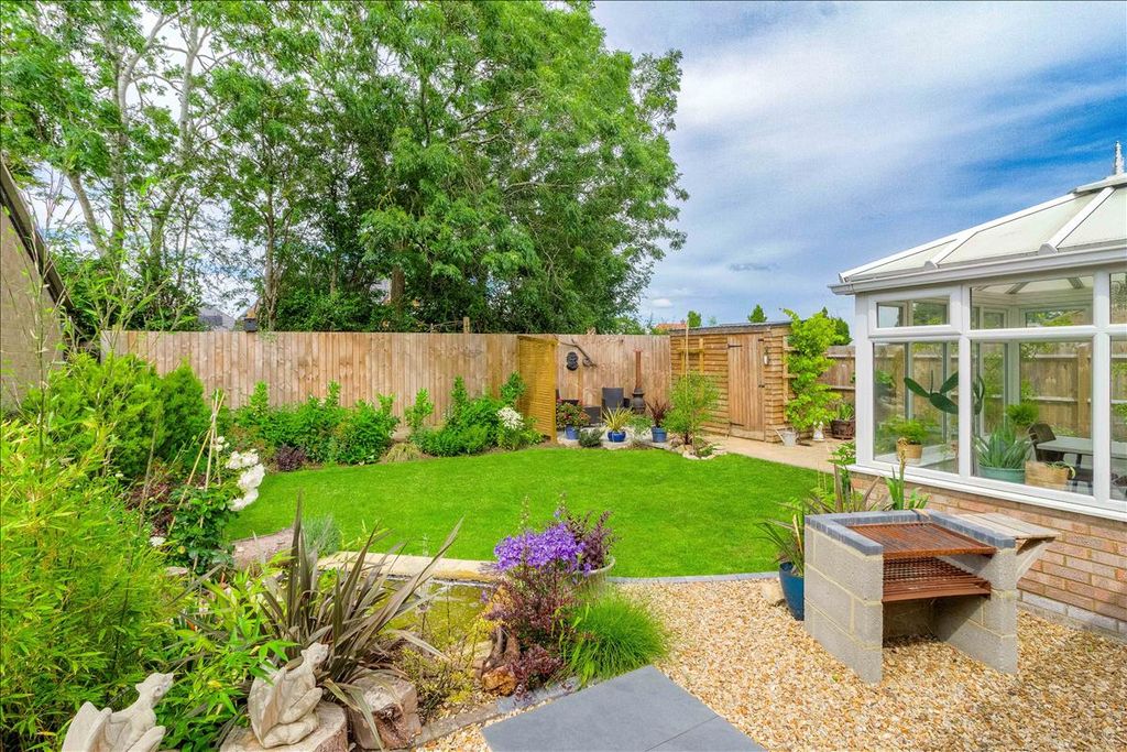 Property photo 2 of 15