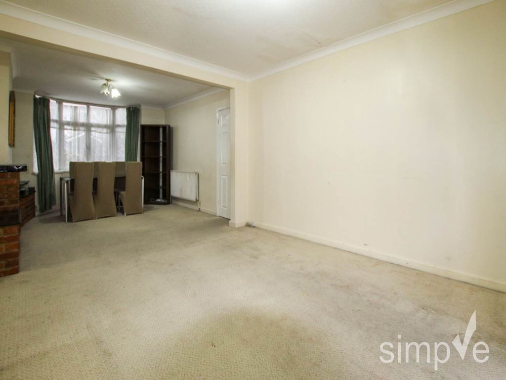 Property photo 1 of 12 Img_6998