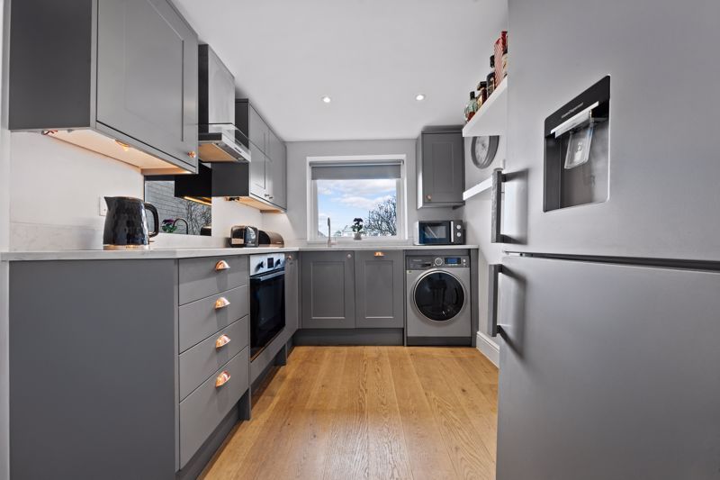 Property photo 3 of 9 Photo 3