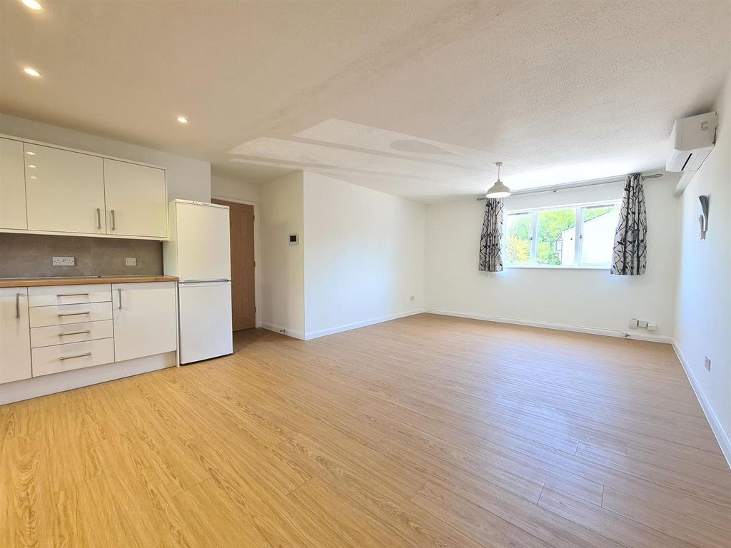 Property photo 2 of 6 Shared Image (35).Jpg