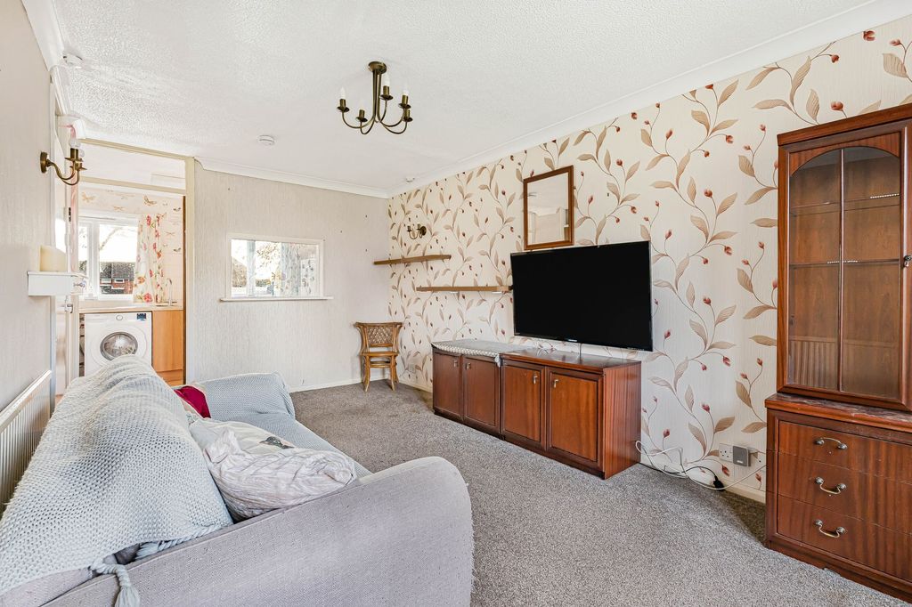 Property photo 2 of 15