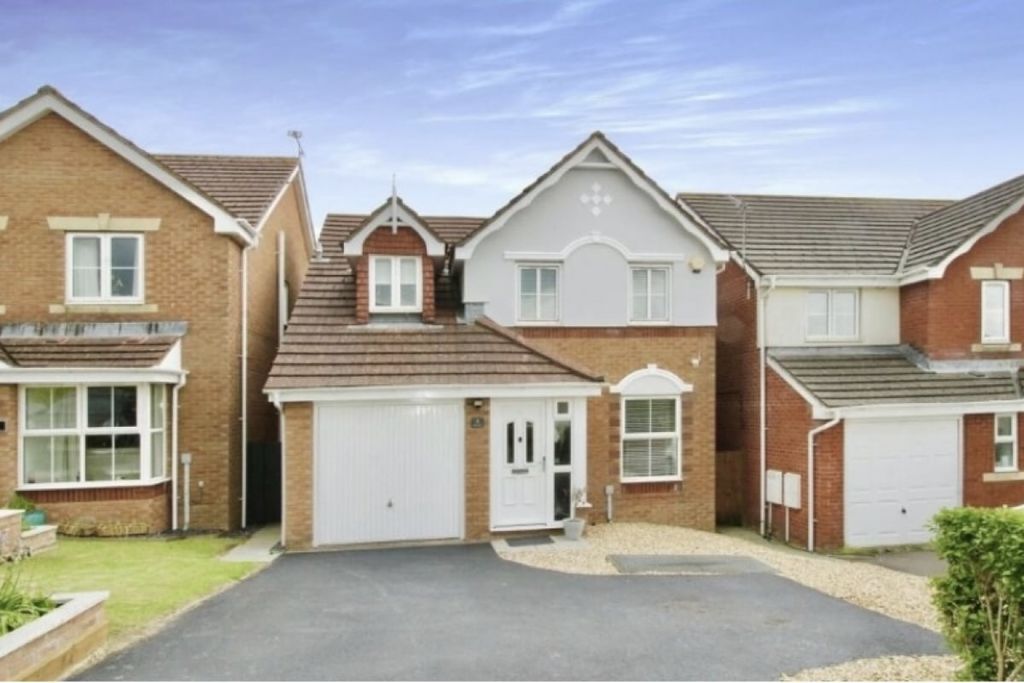 Property photo 1 of 10