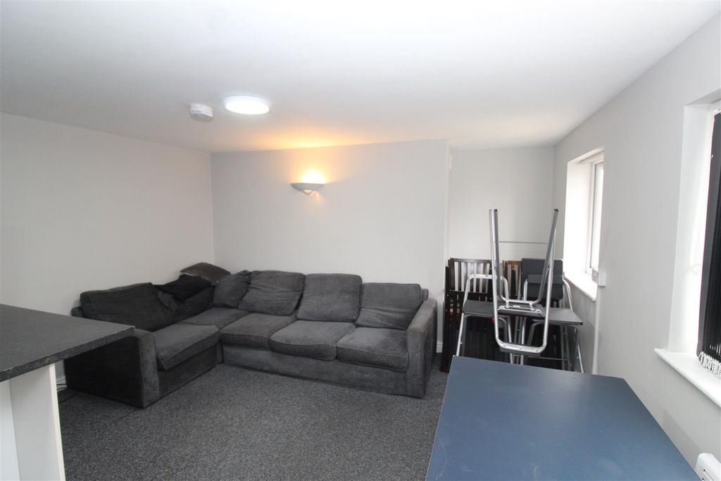 Property photo 3 of 27 Img_0448.Jpg