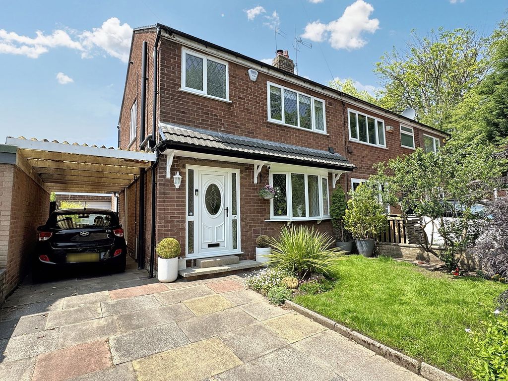Property photo 1 of 27