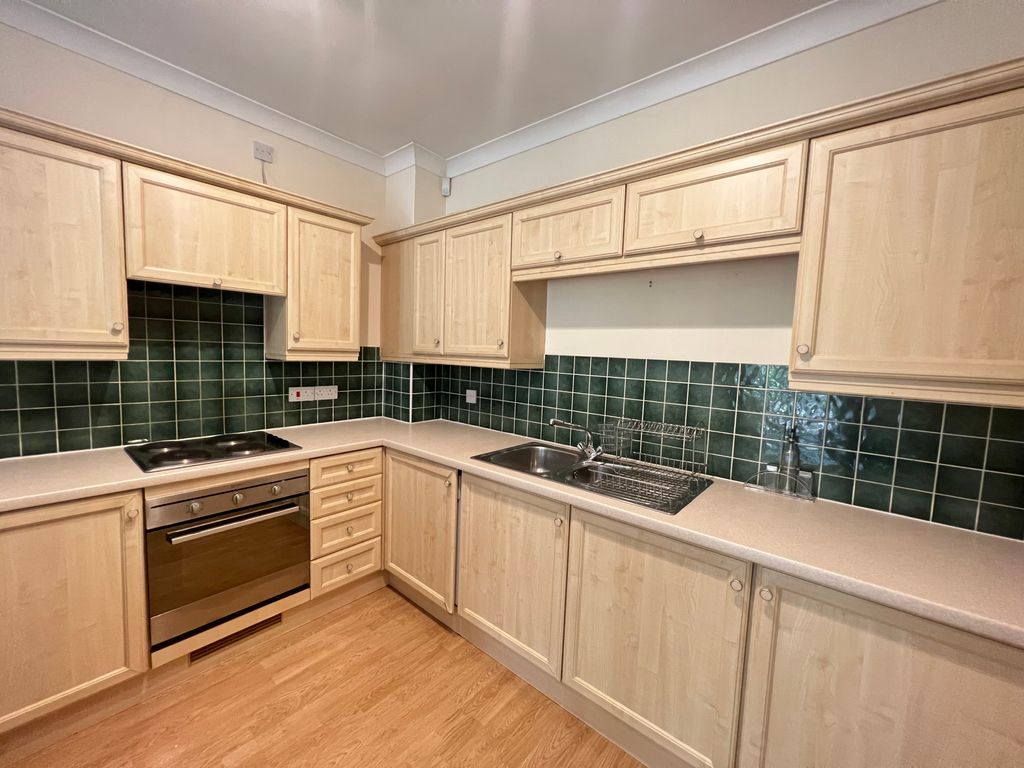 Property photo 3 of 9
