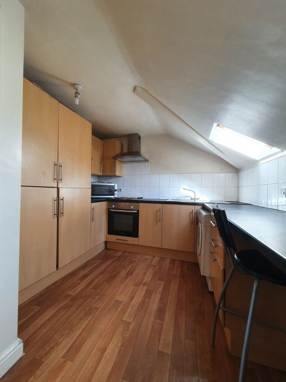 Property photo 3 of 11 Gallery