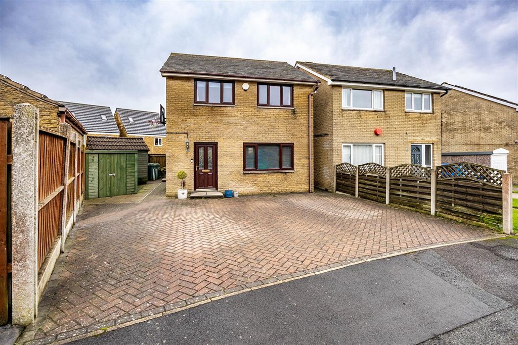 Property photo 2 of 31 3Archudds-181225-45.Jpg