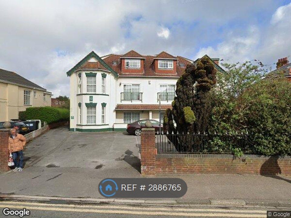Property photo 1 of 11