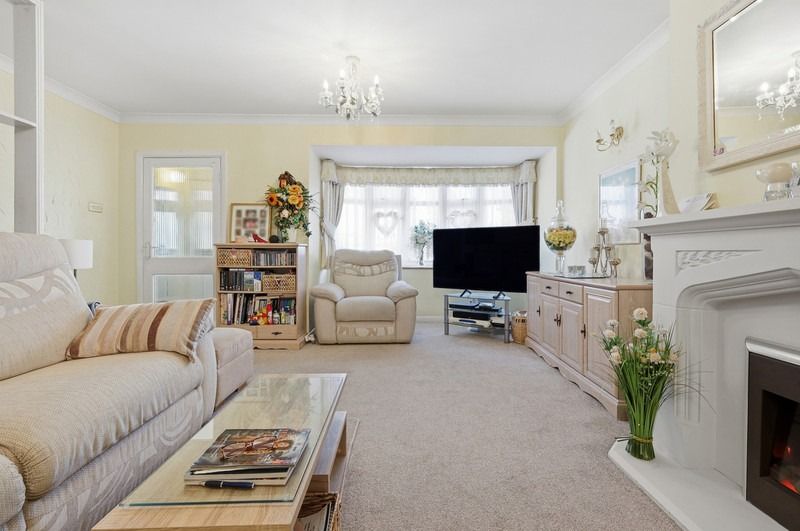 Property photo 2 of 21 4684442