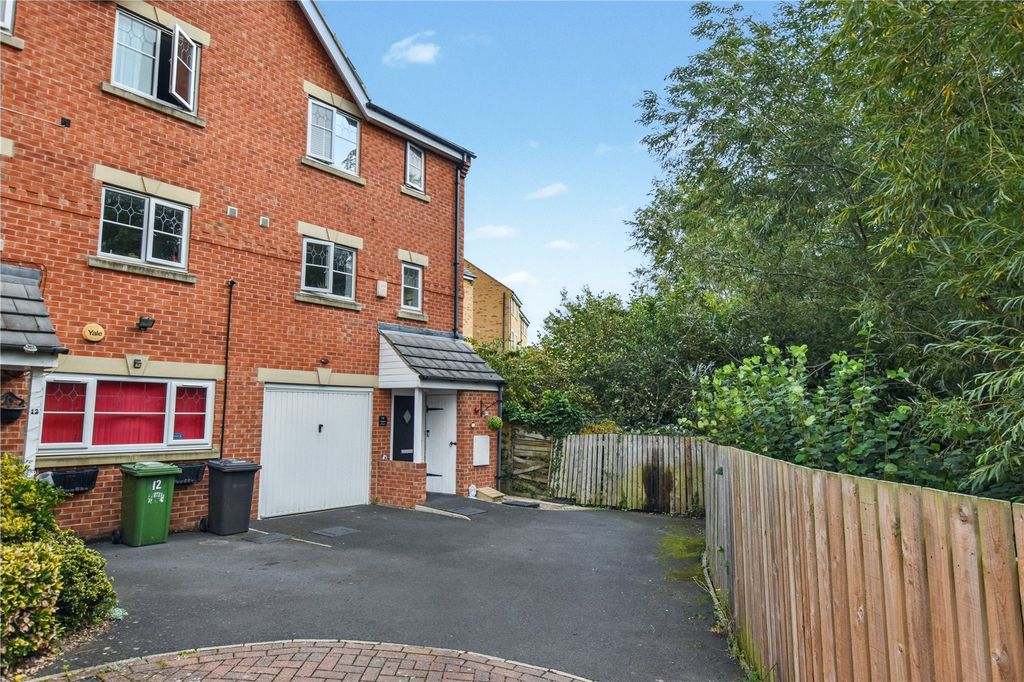 Property photo 1 of 17 Picture No. 03
