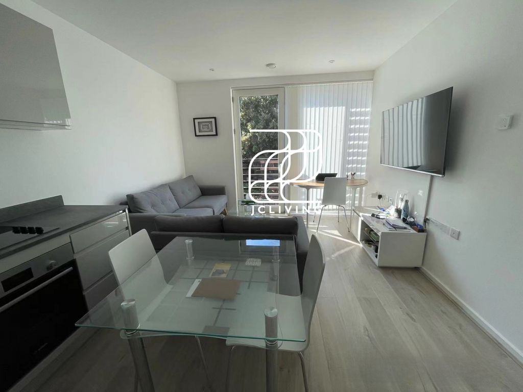Property photo 1 of 12 Mott House, 8 Corsican Square, London, E3