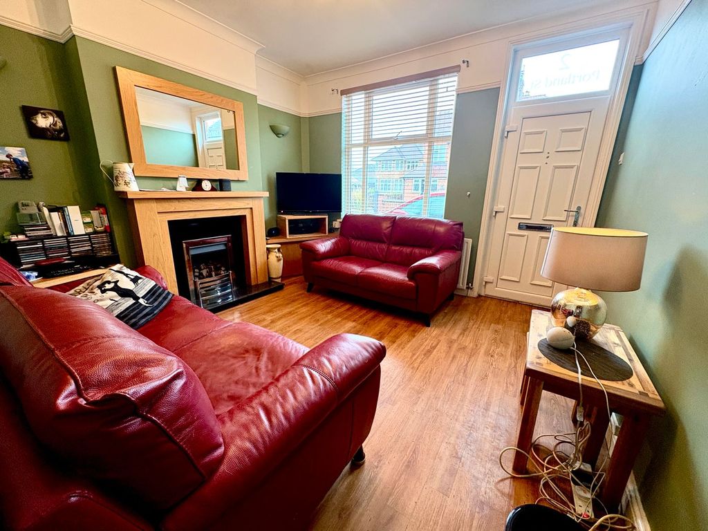 Property photo 2 of 14