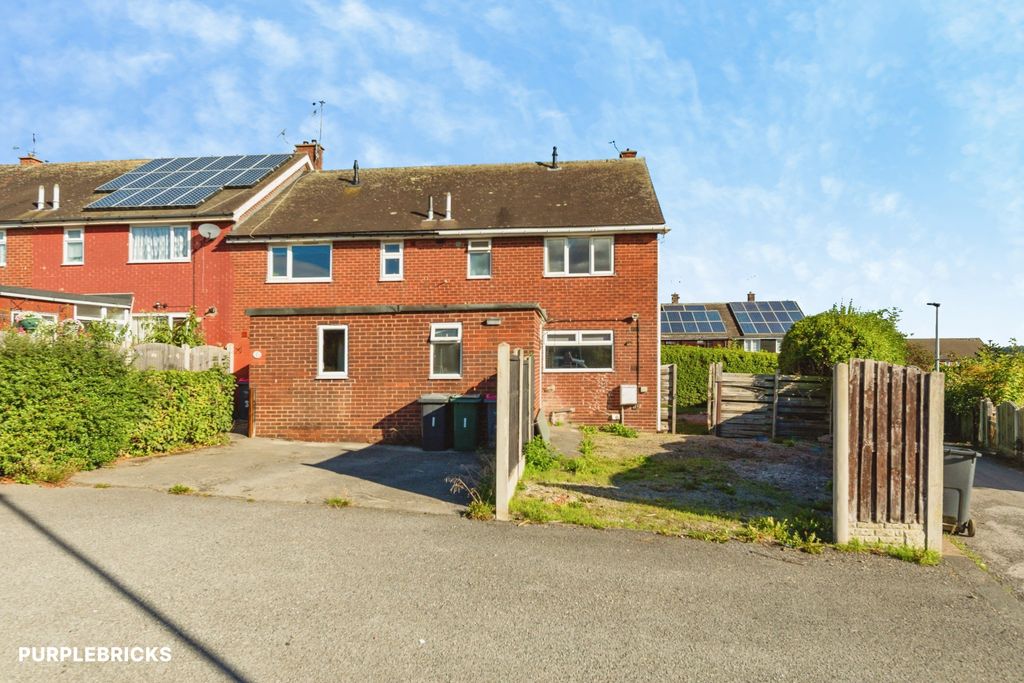 Property photo 2 of 38
