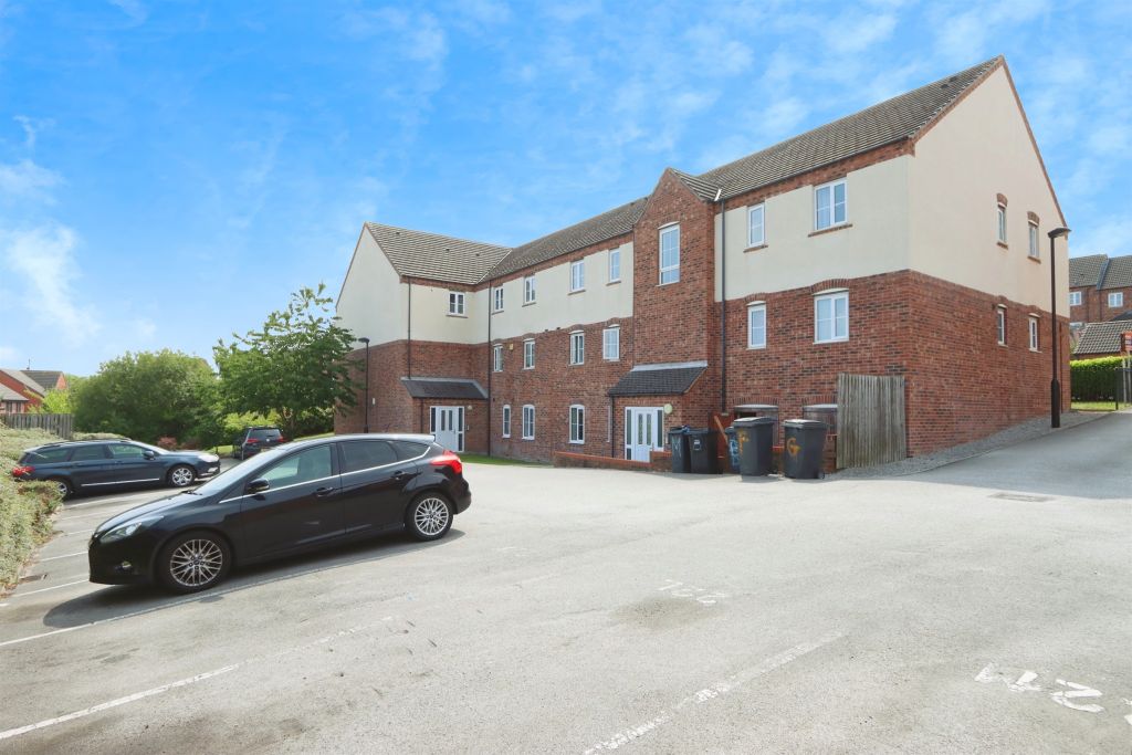 Property photo 1 of 13