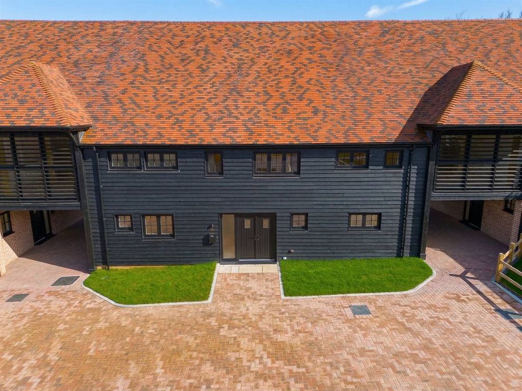 Property photo 1 of 35