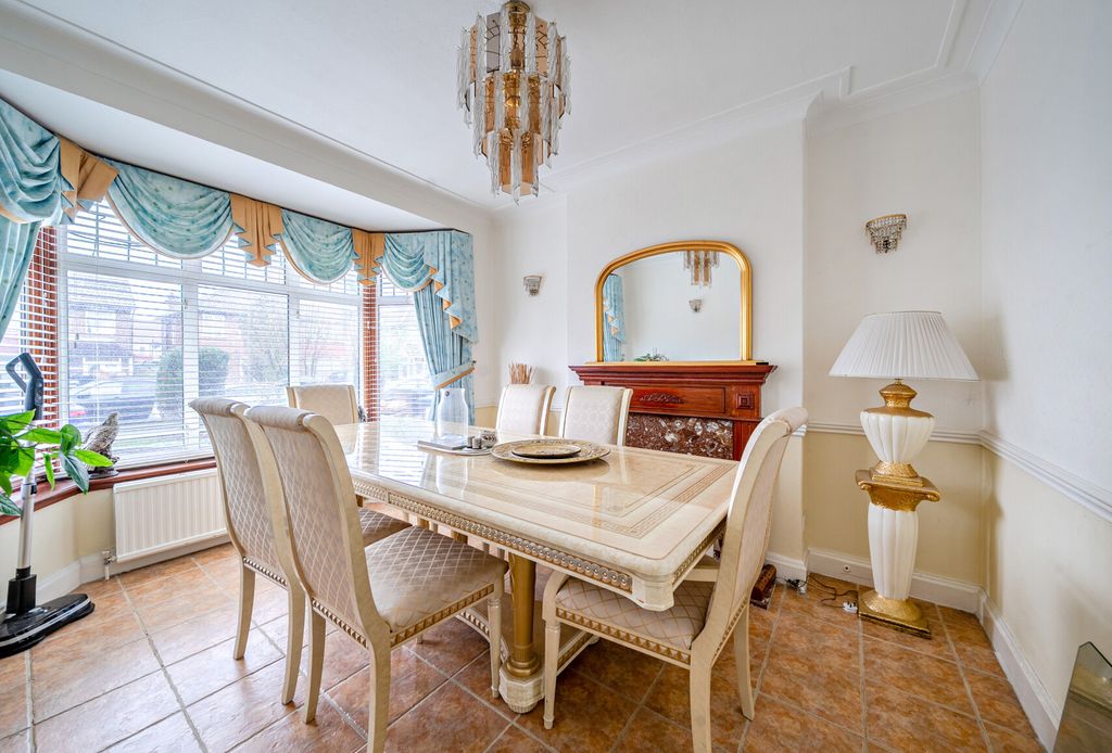 Property photo 1 of 11 1401261-13-6970Aa...