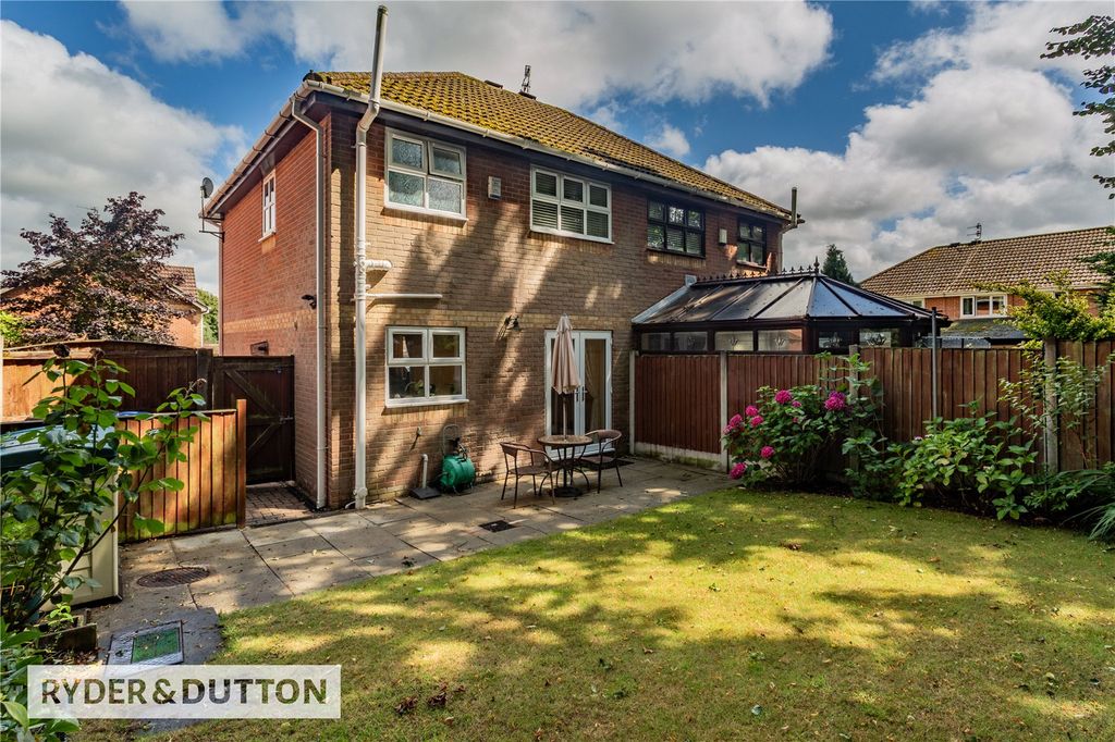 Property photo 2 of 21 Picture No. 19