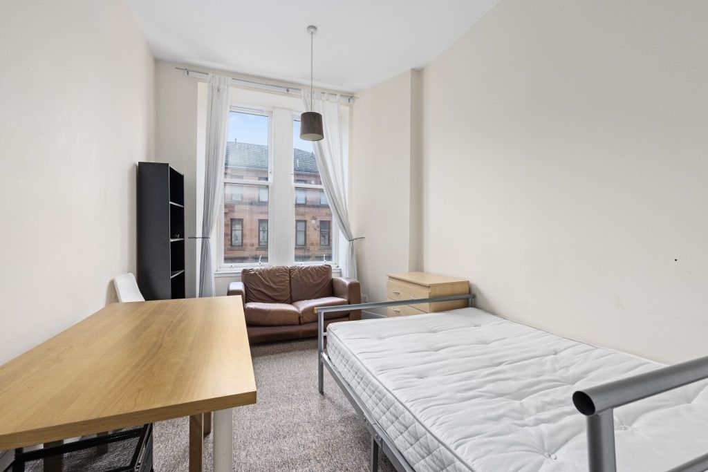 Property photo 3 of 9 Photo 3