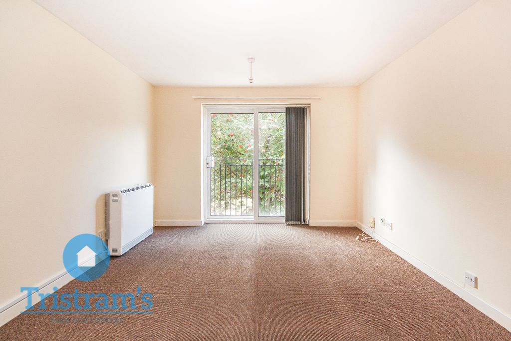 Property photo 3 of 10 Img_3401