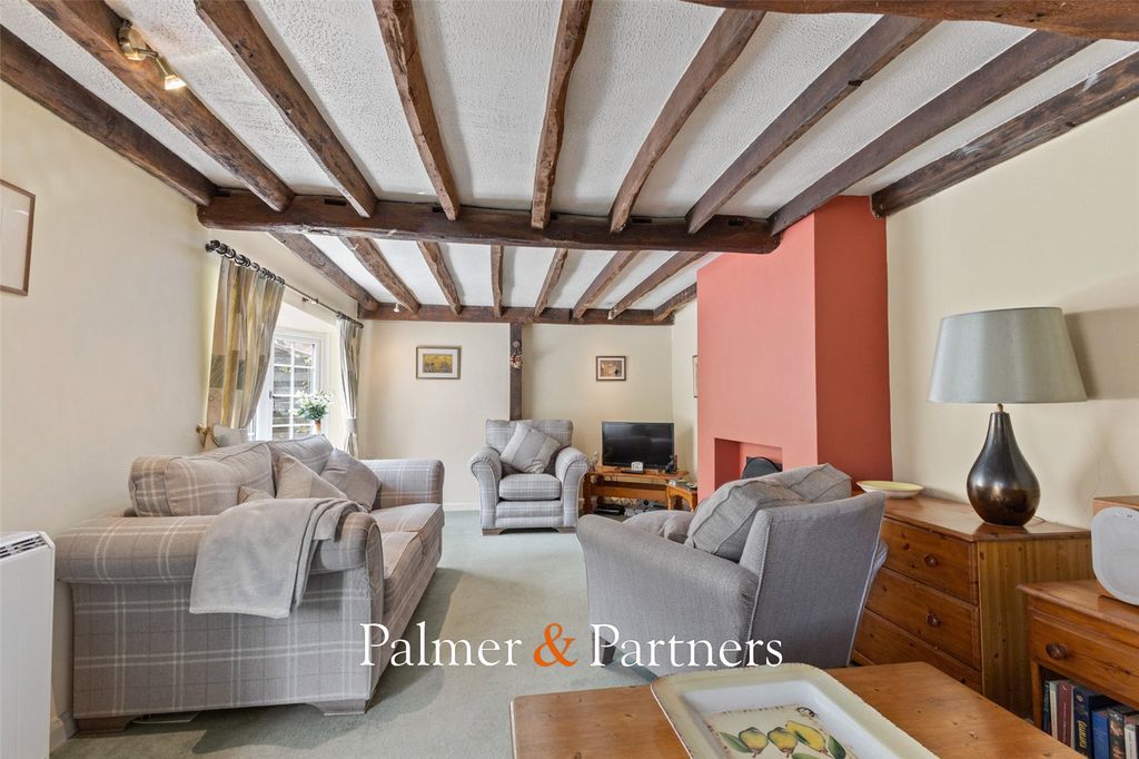 Property photo 2 of 19 Picture No. 04