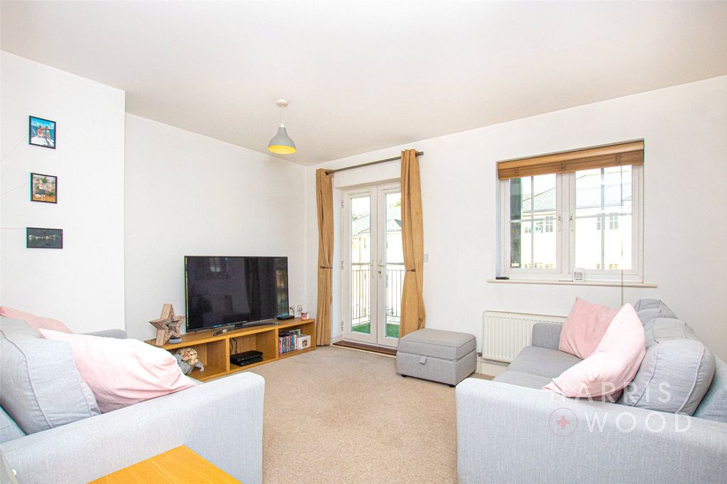 Property photo 2 of 11 Picture No. 05