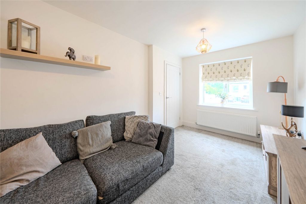 Property photo 2 of 21 Picture No. 05