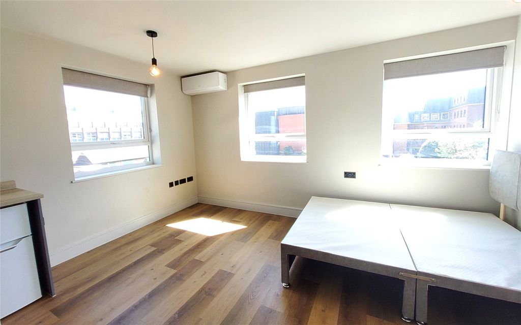 Property photo 3 of 4 Picture No. 08