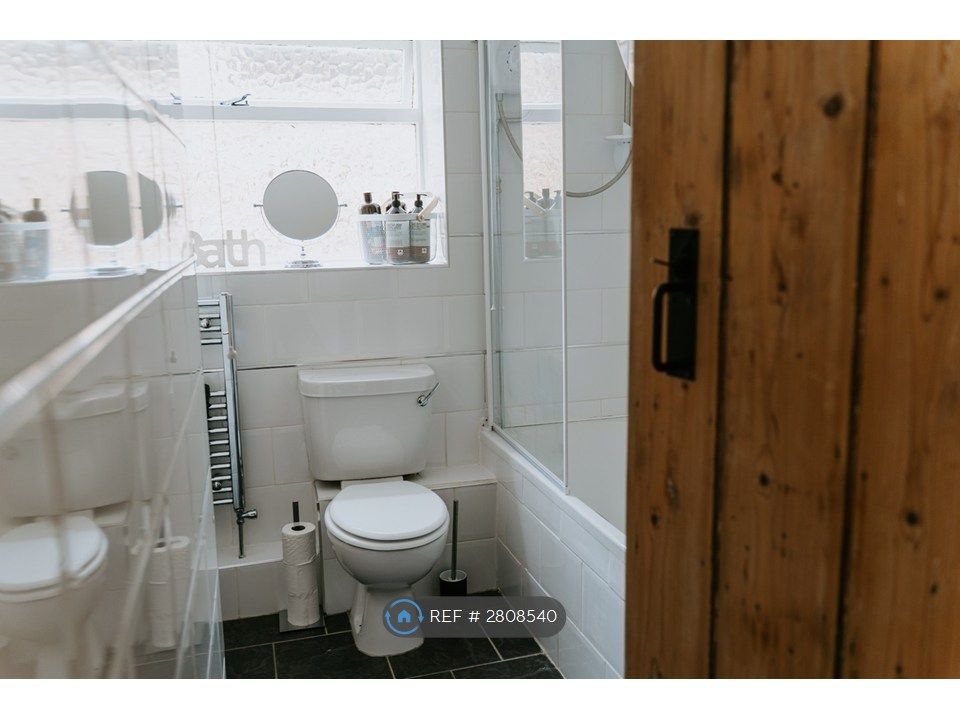Additional image 10 of 3 bed semi-detached house to rentSilver Street, Branston, Lincoln LN4
