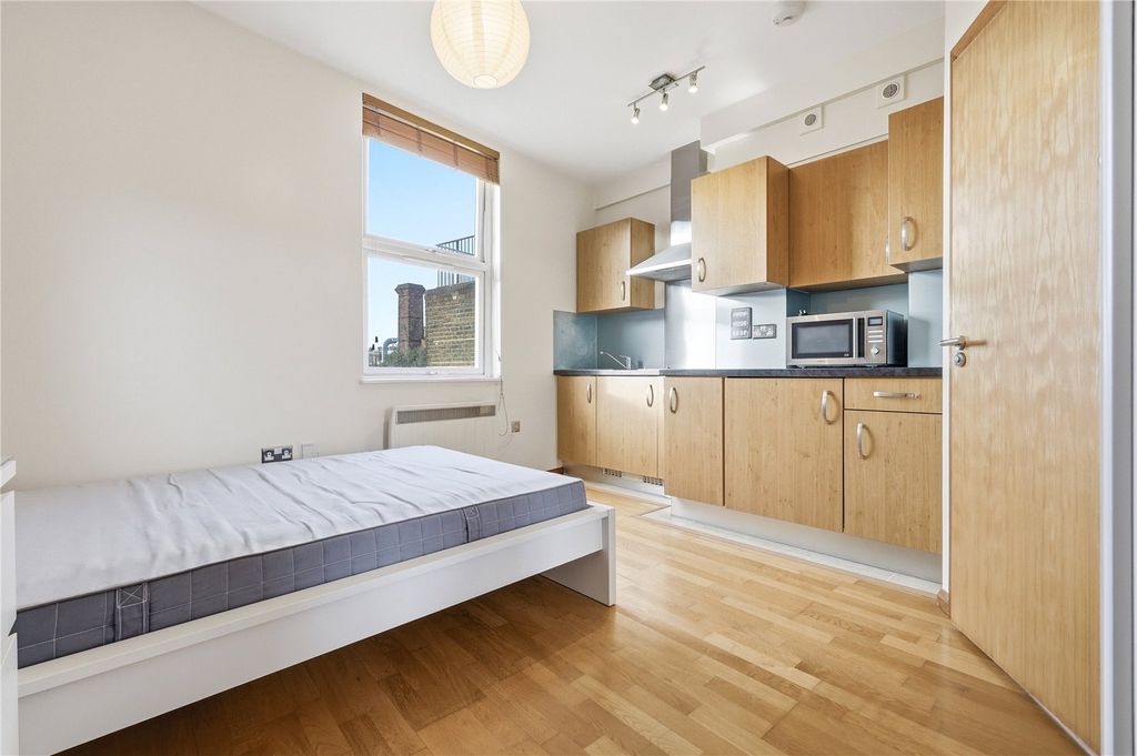 Property photo 2 of 14 Picture No. 09