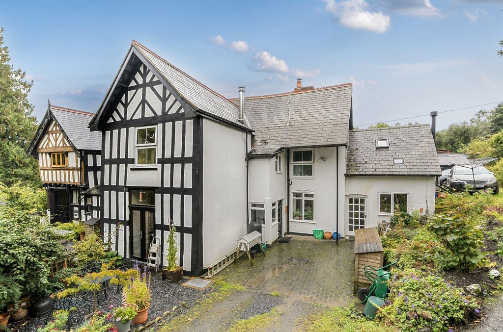 Property photo 1 of 26 1353154-14-68c198...