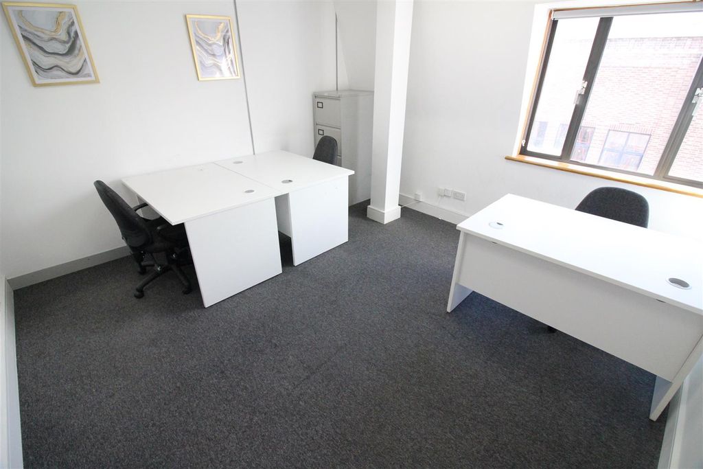 Property photo 1 of 6 Img_2537.Jpg