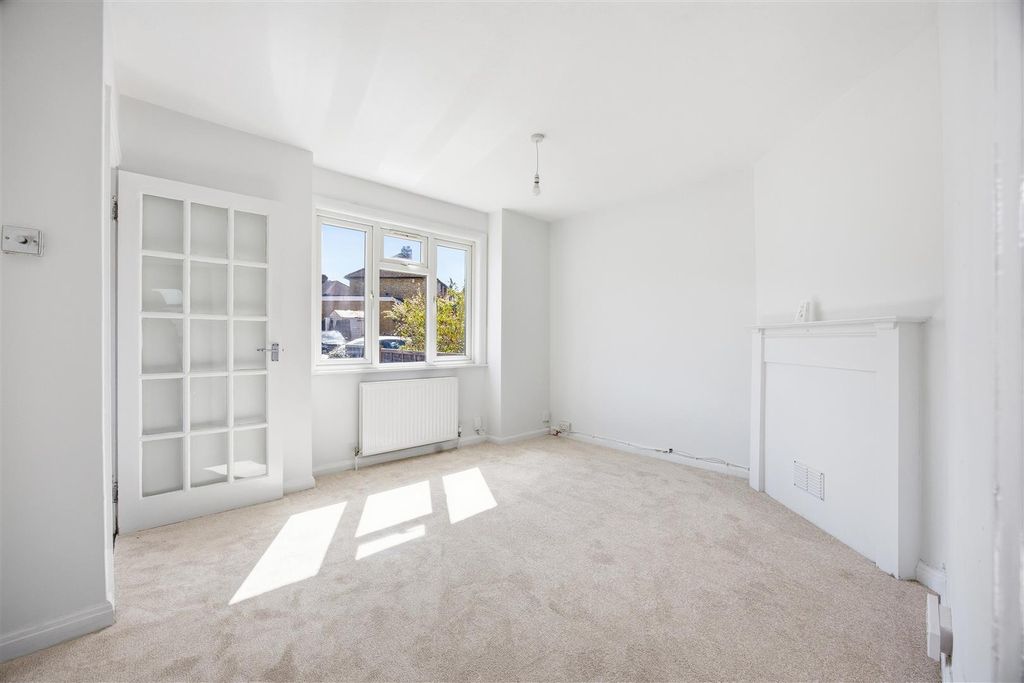 Property photo 2 of 10 Living Room